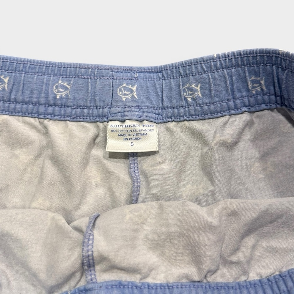 Southern Tide Blue Sleep Shorts with Fish - Picture 3 of 6